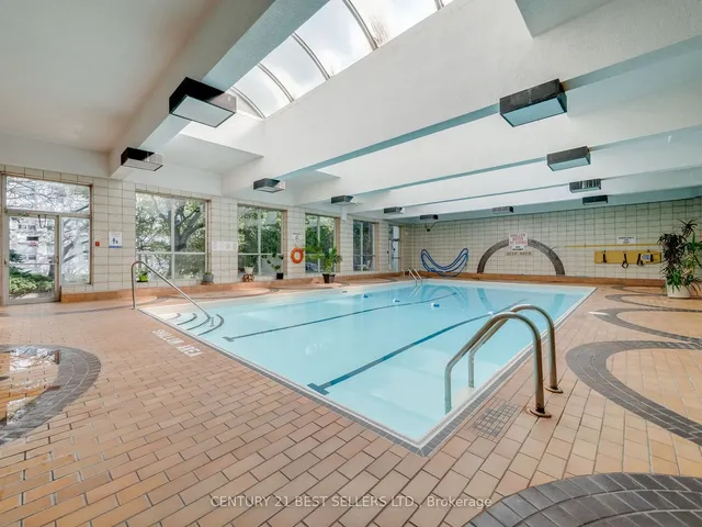 Additional property image - 3650 Kaneff Cres Unit 601