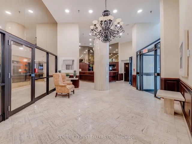 Additional property image - 3650 Kaneff Cres Unit 601