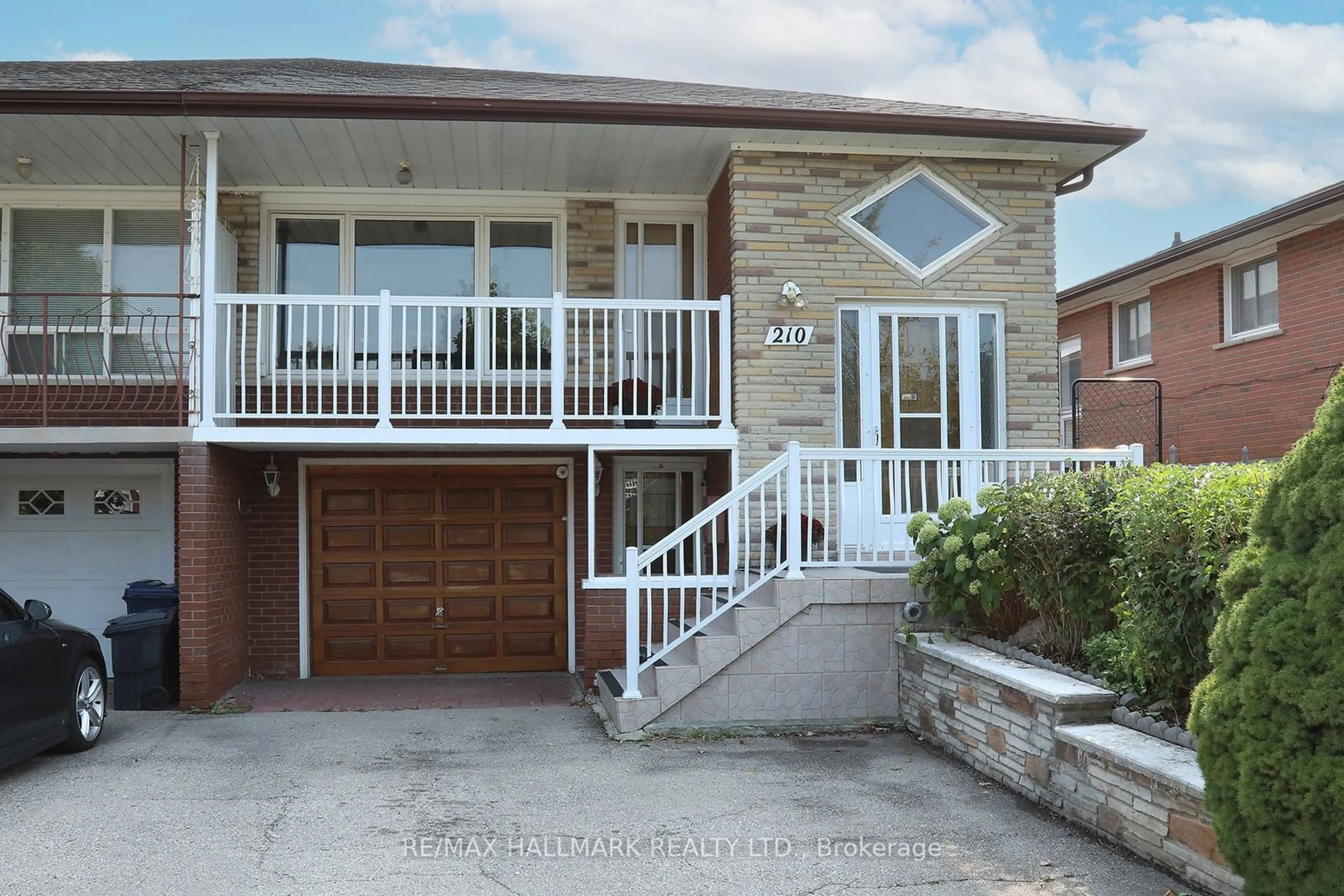 Frontside or backside of a home, cottage for 210 Cabana Dr, Toronto Ontario M9L 1L3