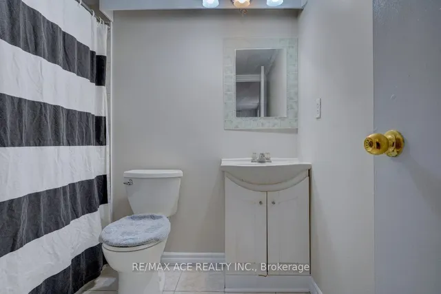 Additional property image - 3 Lisa St Unit 1401