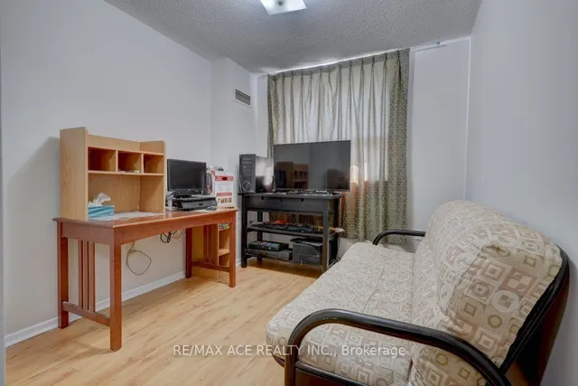 Additional property image - 3 Lisa St Unit 1401
