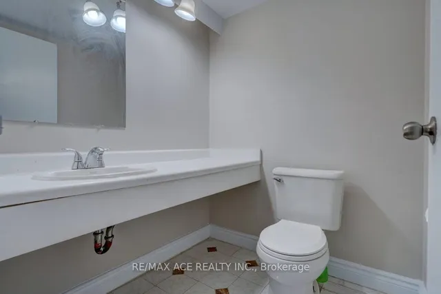 Additional property image - 3 Lisa St Unit 1401