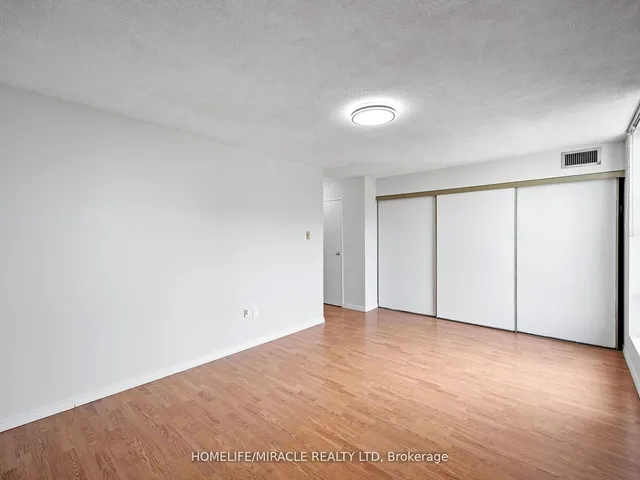 Additional property image - 4 Kings Cross Rd Unit 1412