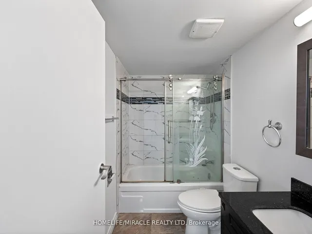Additional property image - 4 Kings Cross Rd Unit 1412