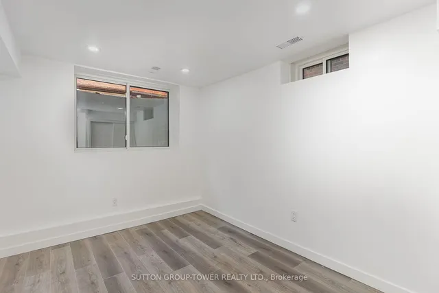 Additional property image - 298 South Kingsway