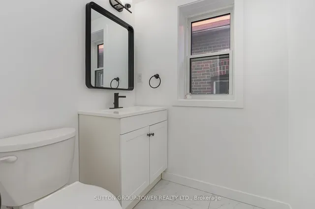 Additional property image - 298 South Kingsway