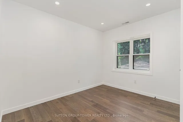 Additional property image - 298 South Kingsway