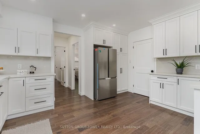 Additional property image - 298 South Kingsway