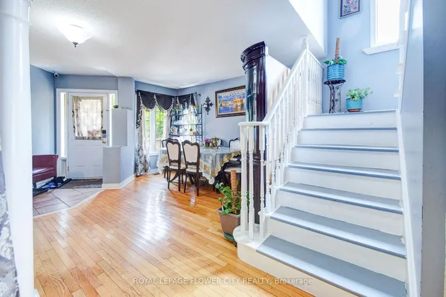 Additional image 30 of 4 Chadwick St