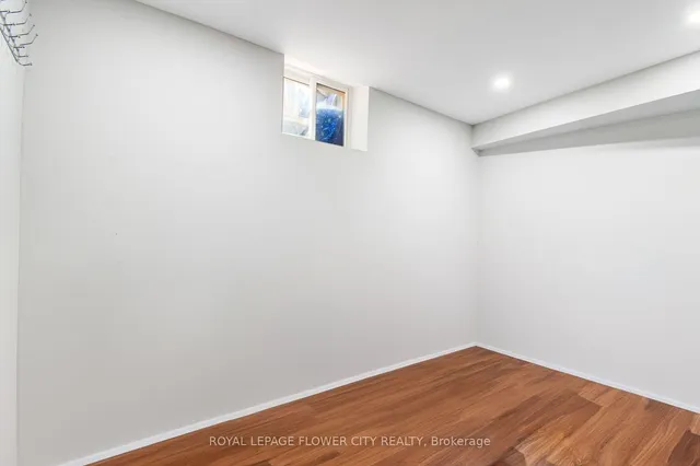 Additional image 11 of 4 Chadwick St