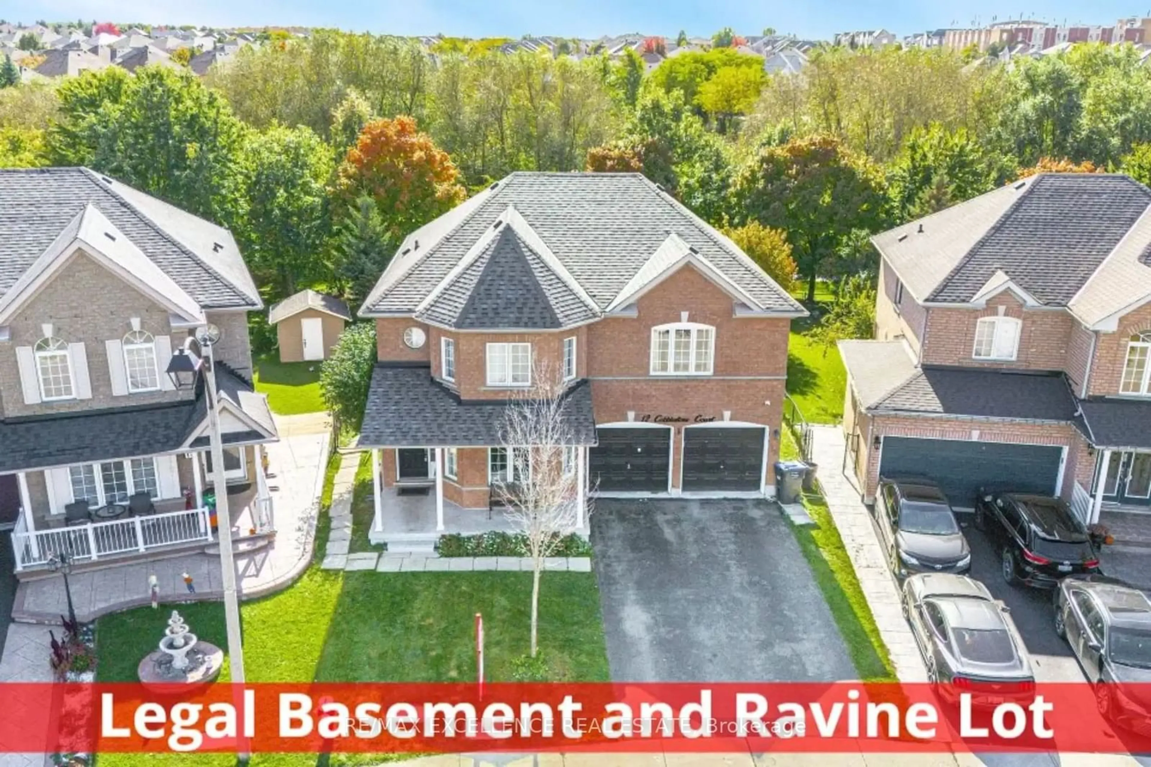 Frontside or backside of a home, the street view for 12 Cobblestone Crt, Brampton Ontario L6R 2S1