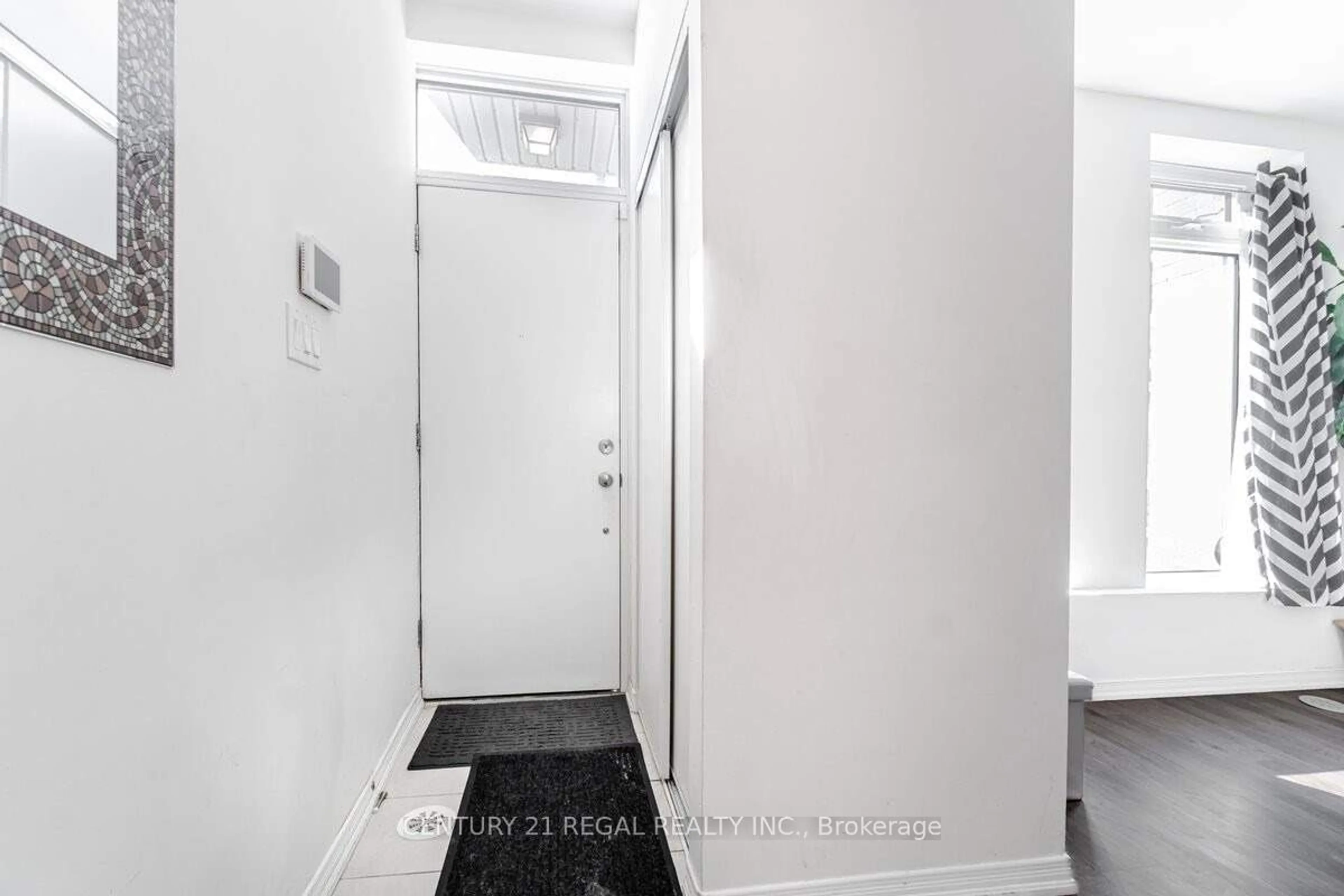 Indoor entryway, not visible floor for 11 Applewood Lane #112, Toronto Ontario M9C 2Z7