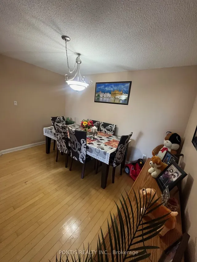 Additional property image - 22 Hanover Rd Unit 304