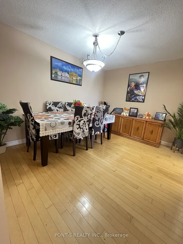 Additional property image - 22 Hanover Rd Unit 304