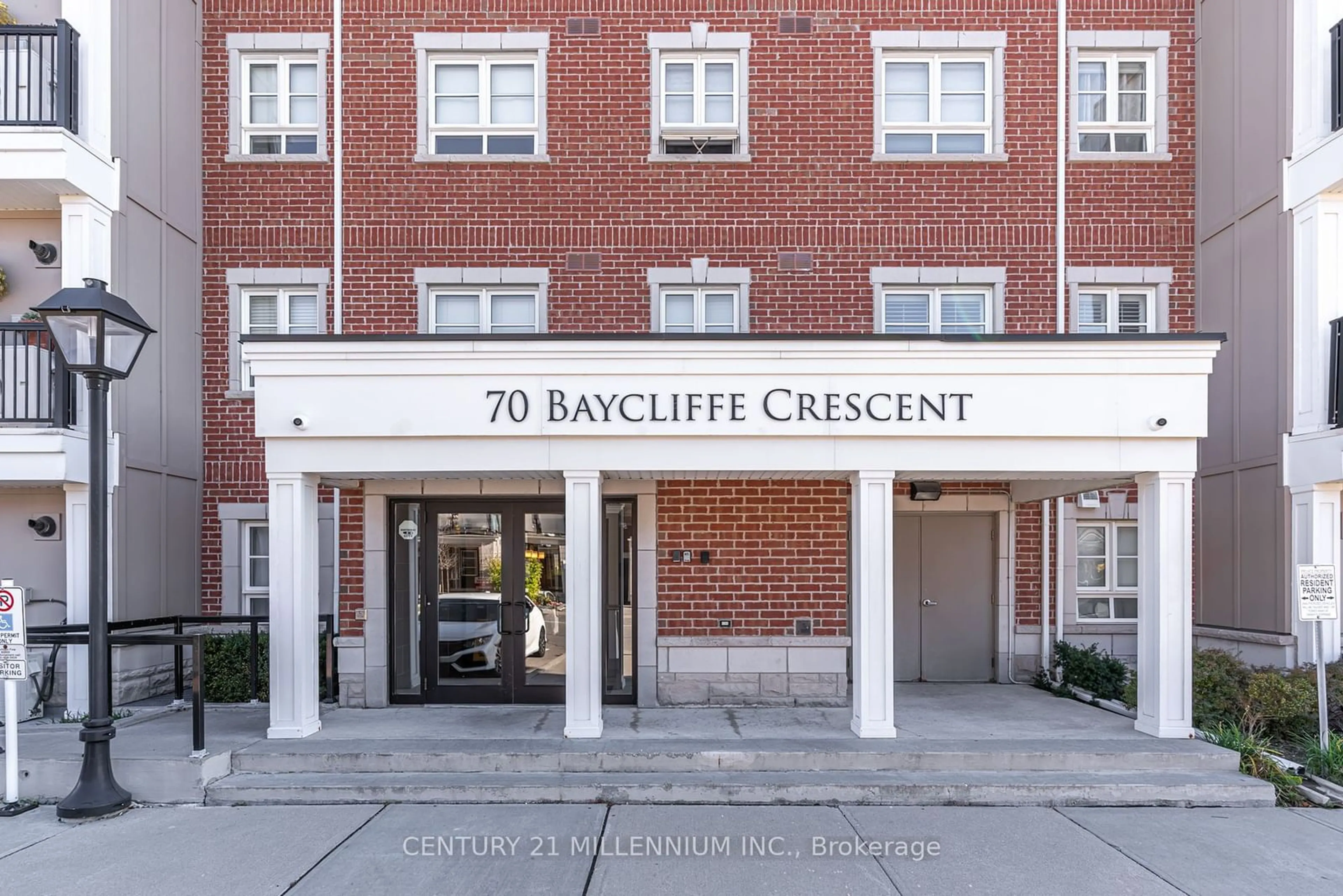 A pic from exterior of the house or condo, the front or back of building for 70 Baycliffe Cres #401B, Brampton Ontario L7A 0Z5