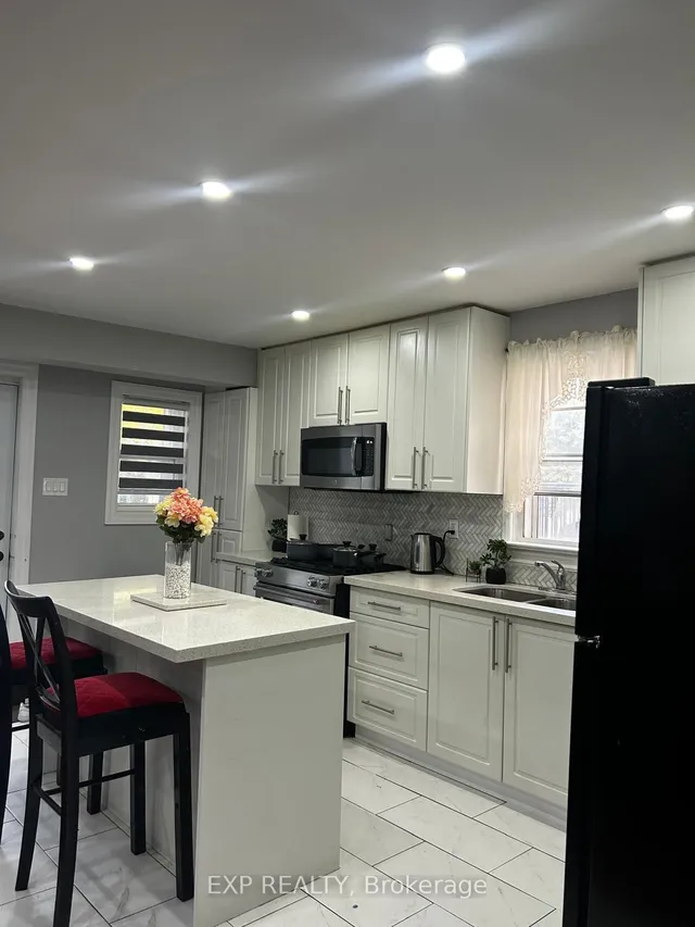Additional property image - 51 Foxwell St