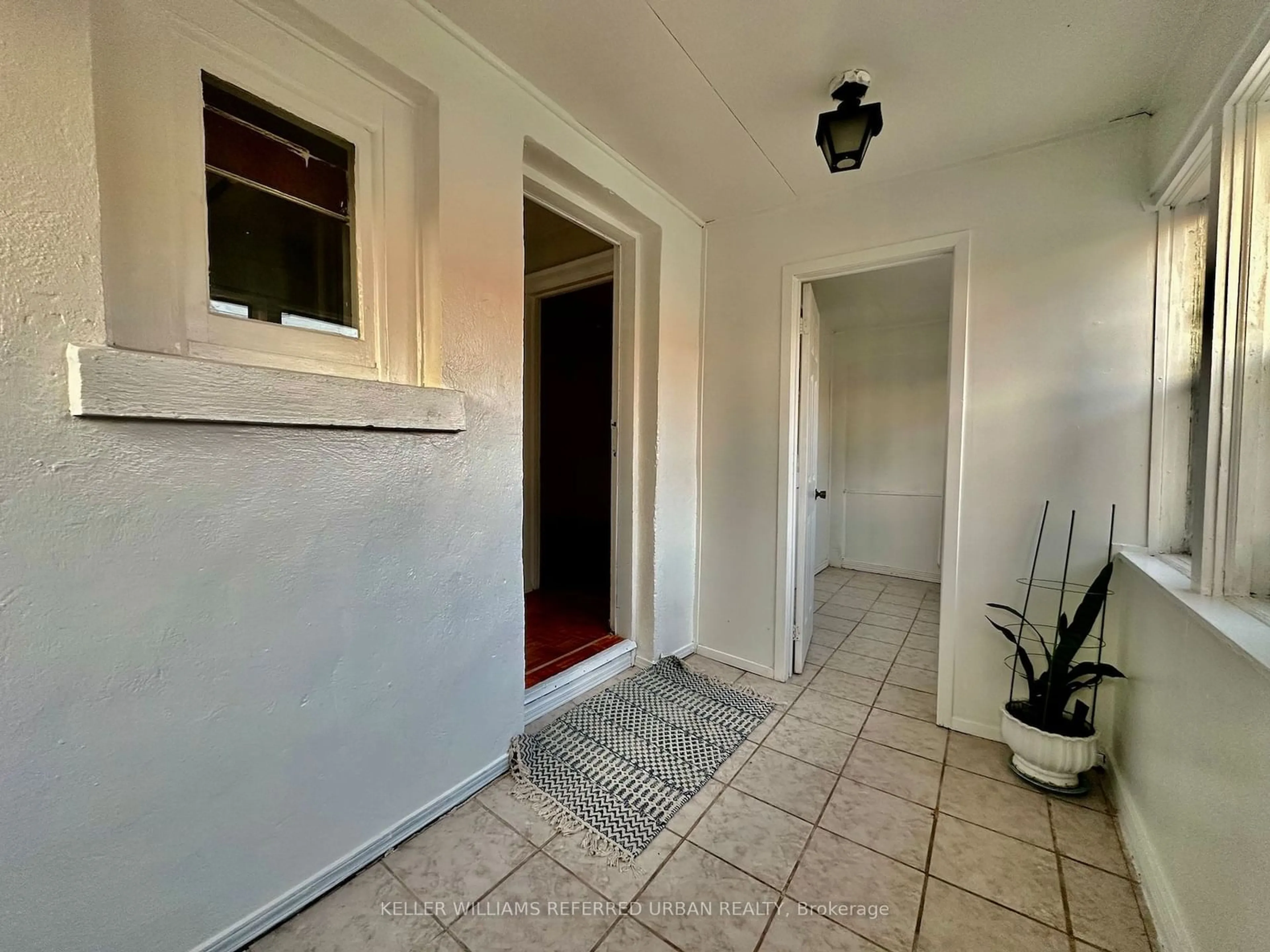 Indoor entryway, unknown floor for 12 Rotherham Ave, Toronto Ontario M6M 1L8