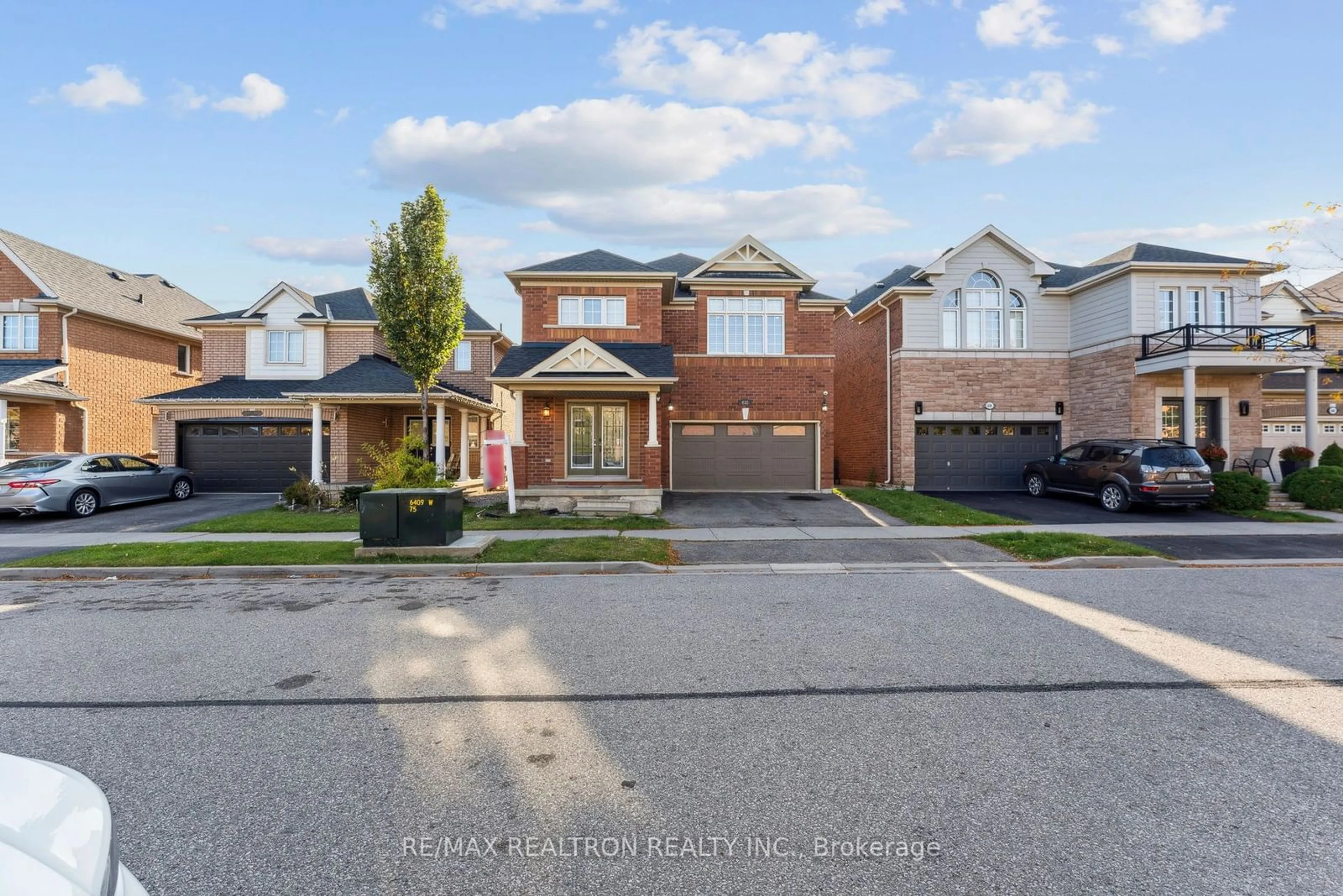 Home with brick exterior material for 632 Caldwell Cres, Milton Ontario L9T 0H4