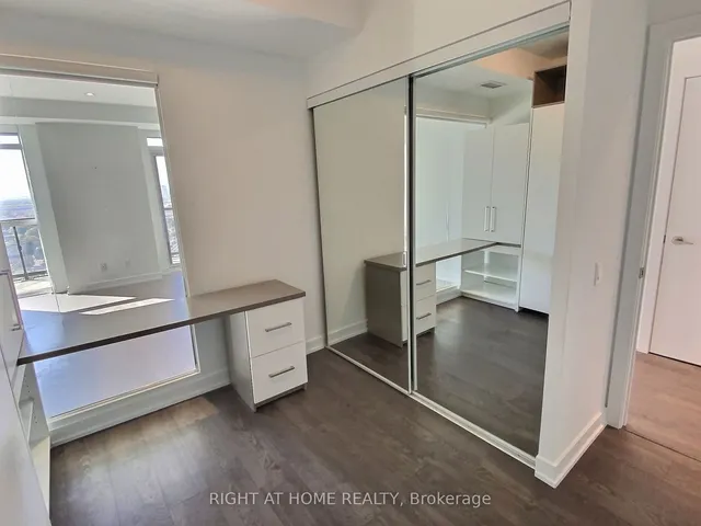 Additional image 13 of 251 Manitoba St Unit 2707
