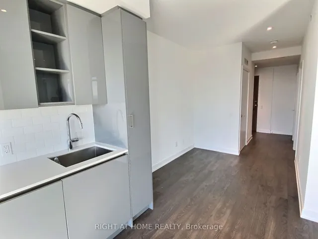 Additional image 11 of 251 Manitoba St Unit 2707