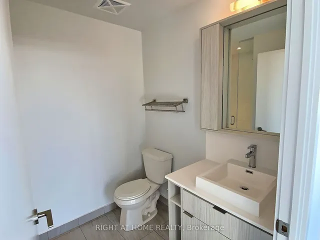 Additional image 8 of 251 Manitoba St Unit 2707
