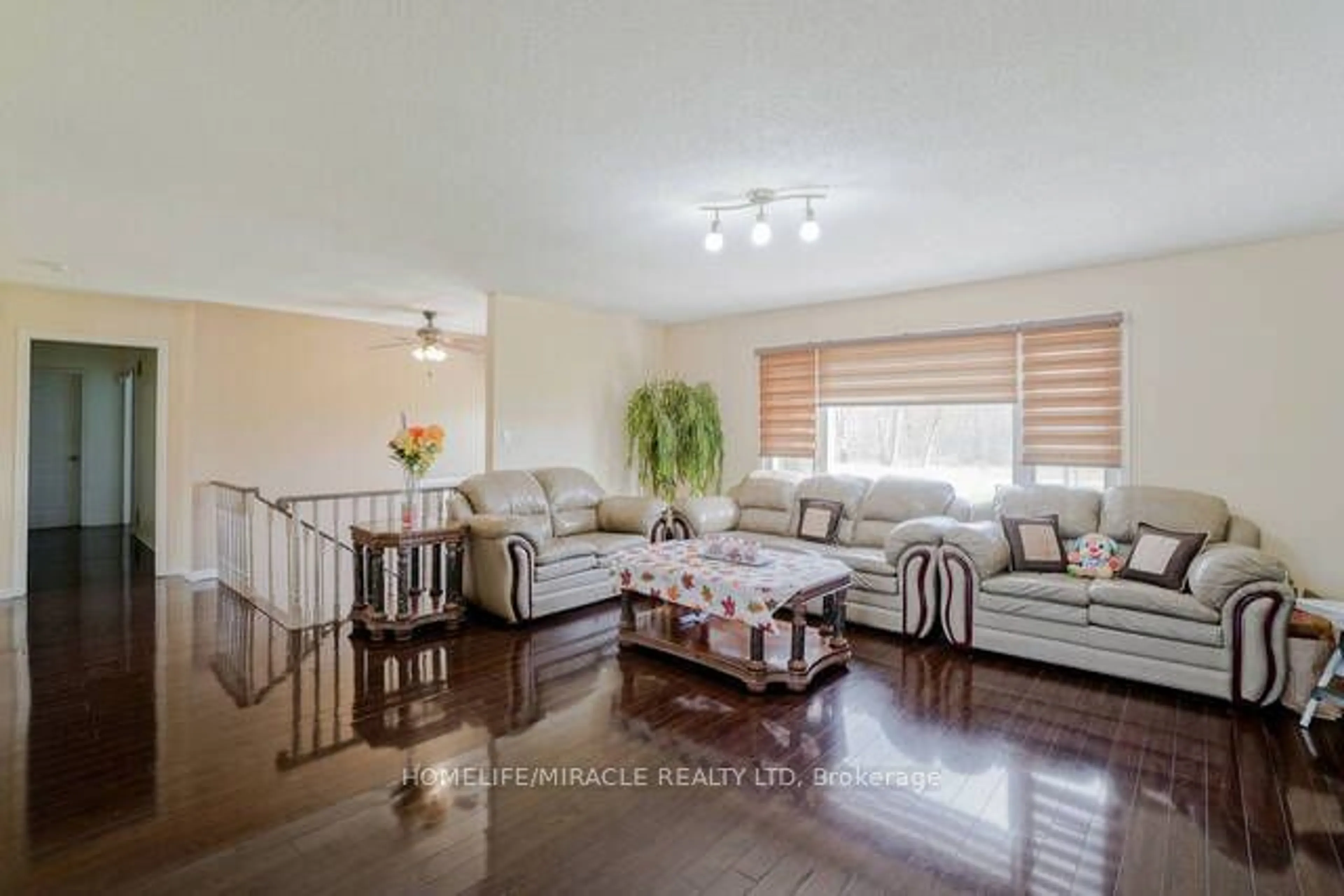 Living room, wood floors for 2214 Wanless Dr, Brampton Ontario L7A 0A6