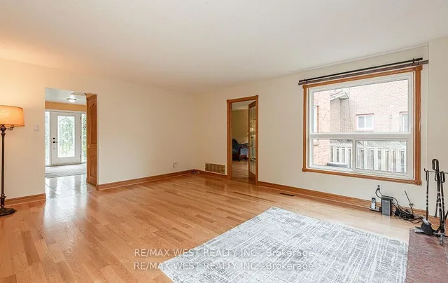 Additional property image - 78 Dawnridge Tr