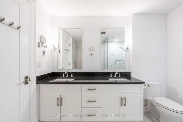 Additional property image - 2060 Lakeshore Rd Unit 406