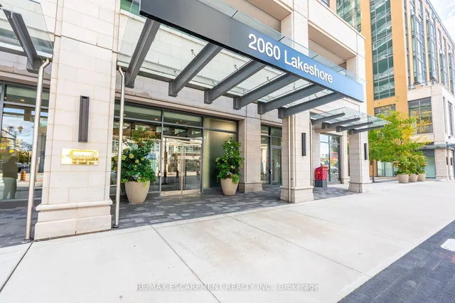 Additional property image - 2060 Lakeshore Rd Unit 406
