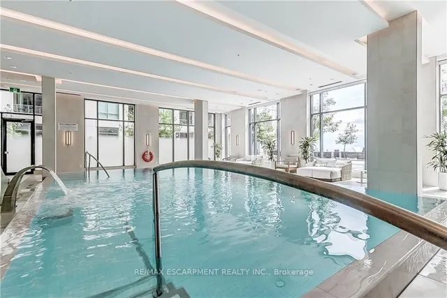Additional property image - 2060 Lakeshore Rd Unit 406