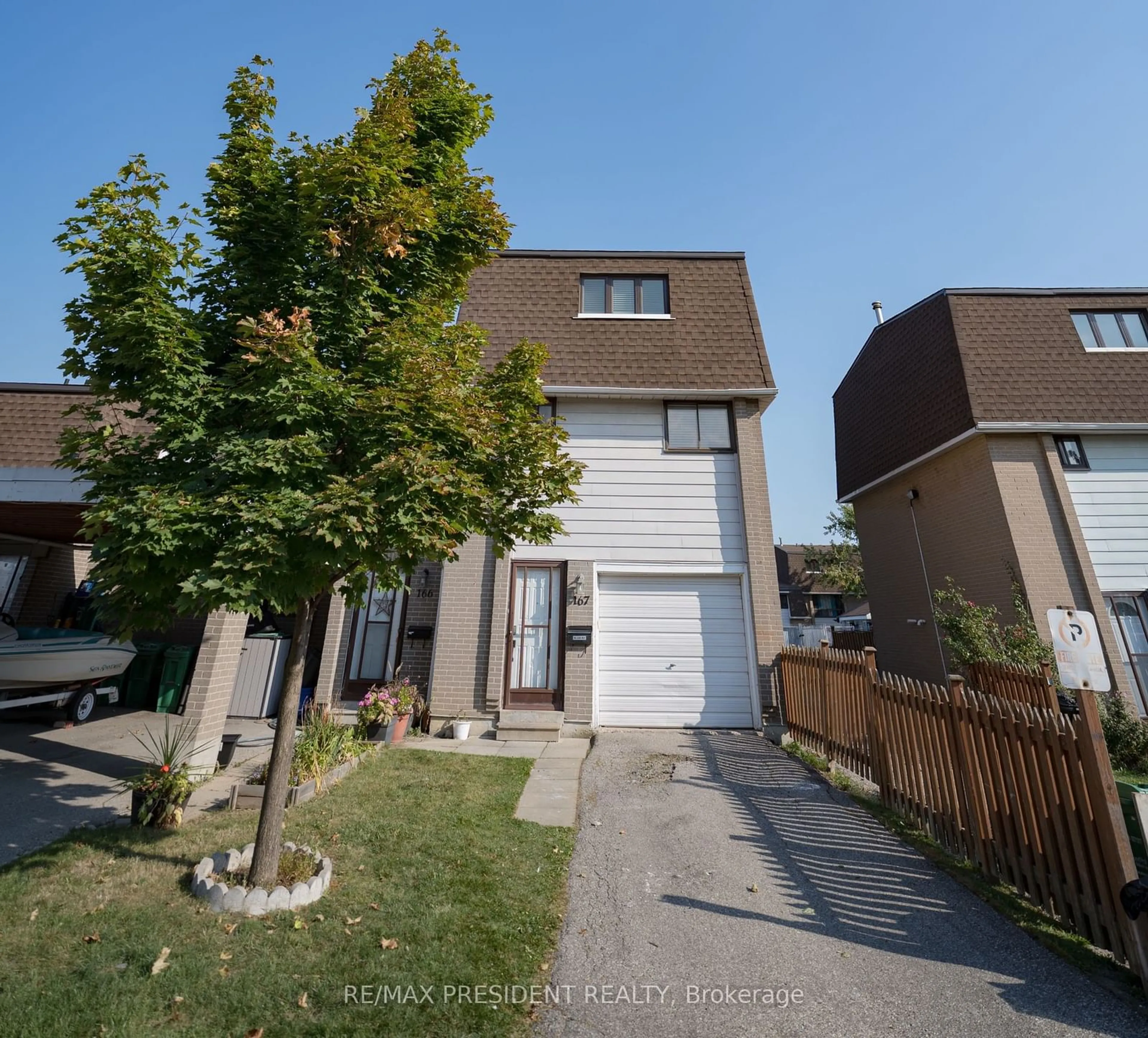 A pic from exterior of the house or condo, the street view for 475 Bramalea Rd #167, Brampton Ontario L6T 2X3