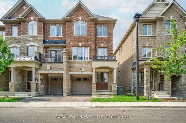 Primary image of 14 Faye St