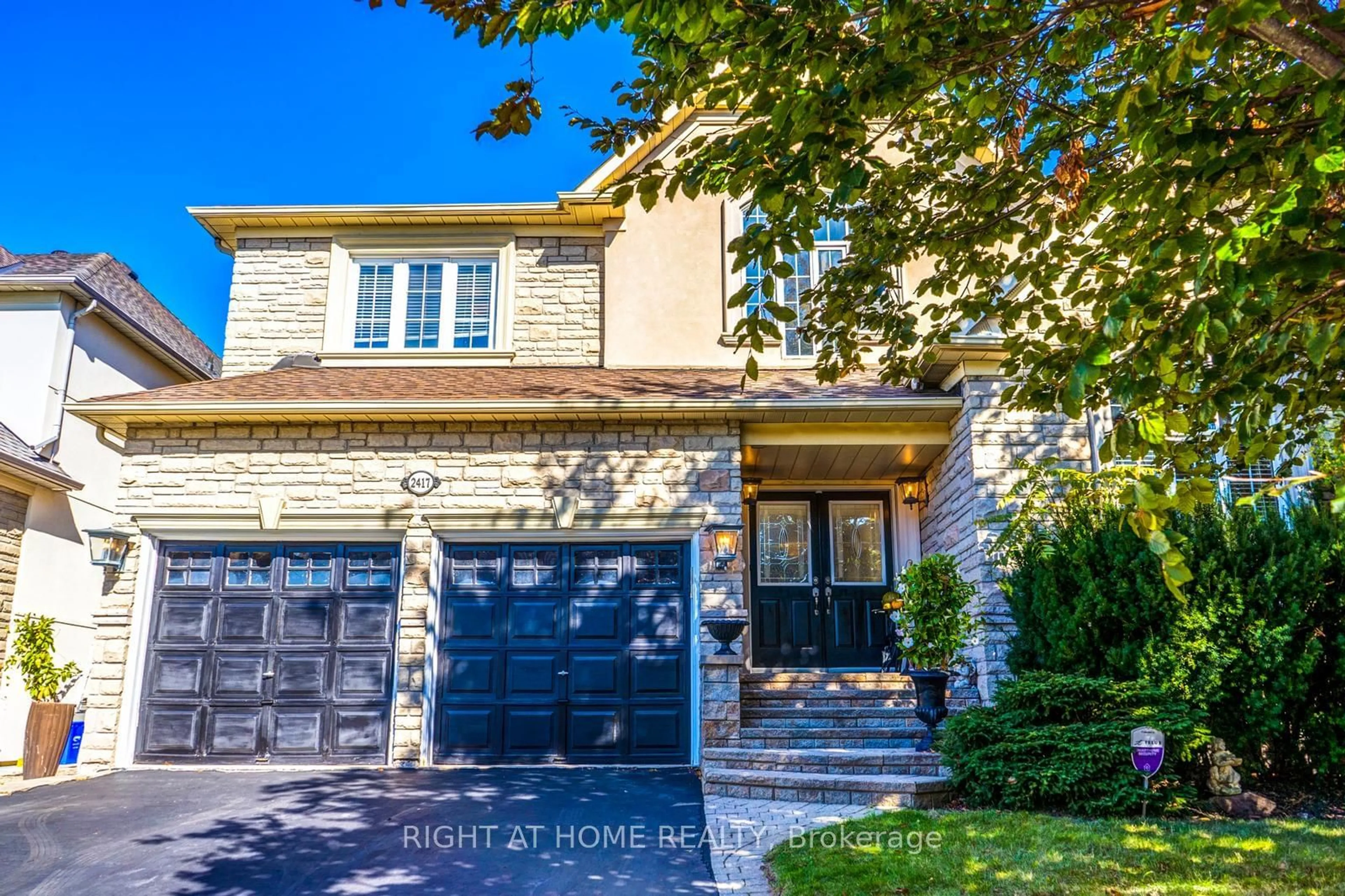 A pic from exterior of the house or condo, the street view for 2417 Valley Forest Way, Oakville Ontario L6H 6W8