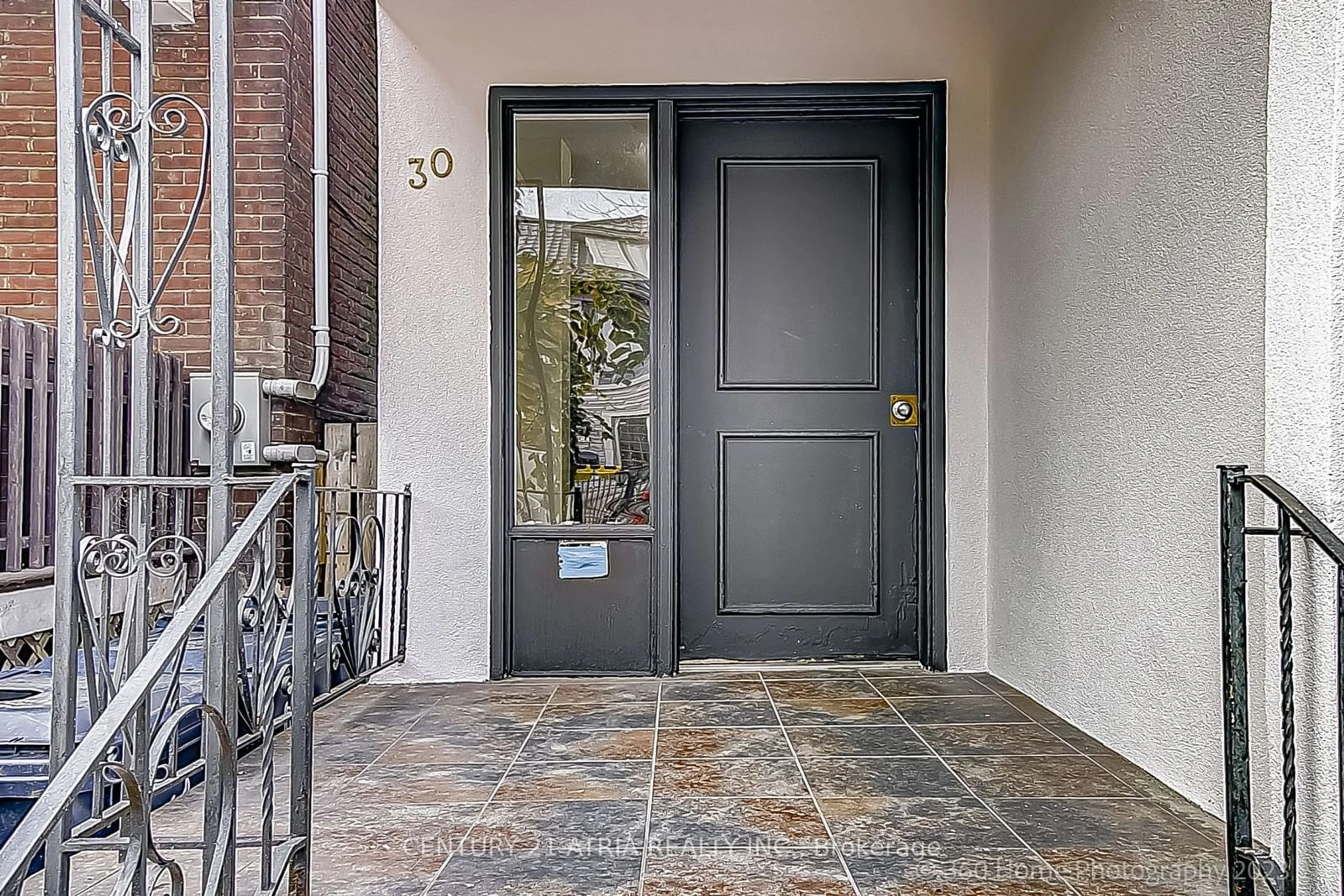 Indoor entryway, wood floors for 30 Lansdowne Ave, Toronto Ontario M6K 2V8