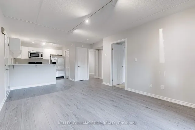 Additional property image - 2040 Cleaver Ave Unit 104