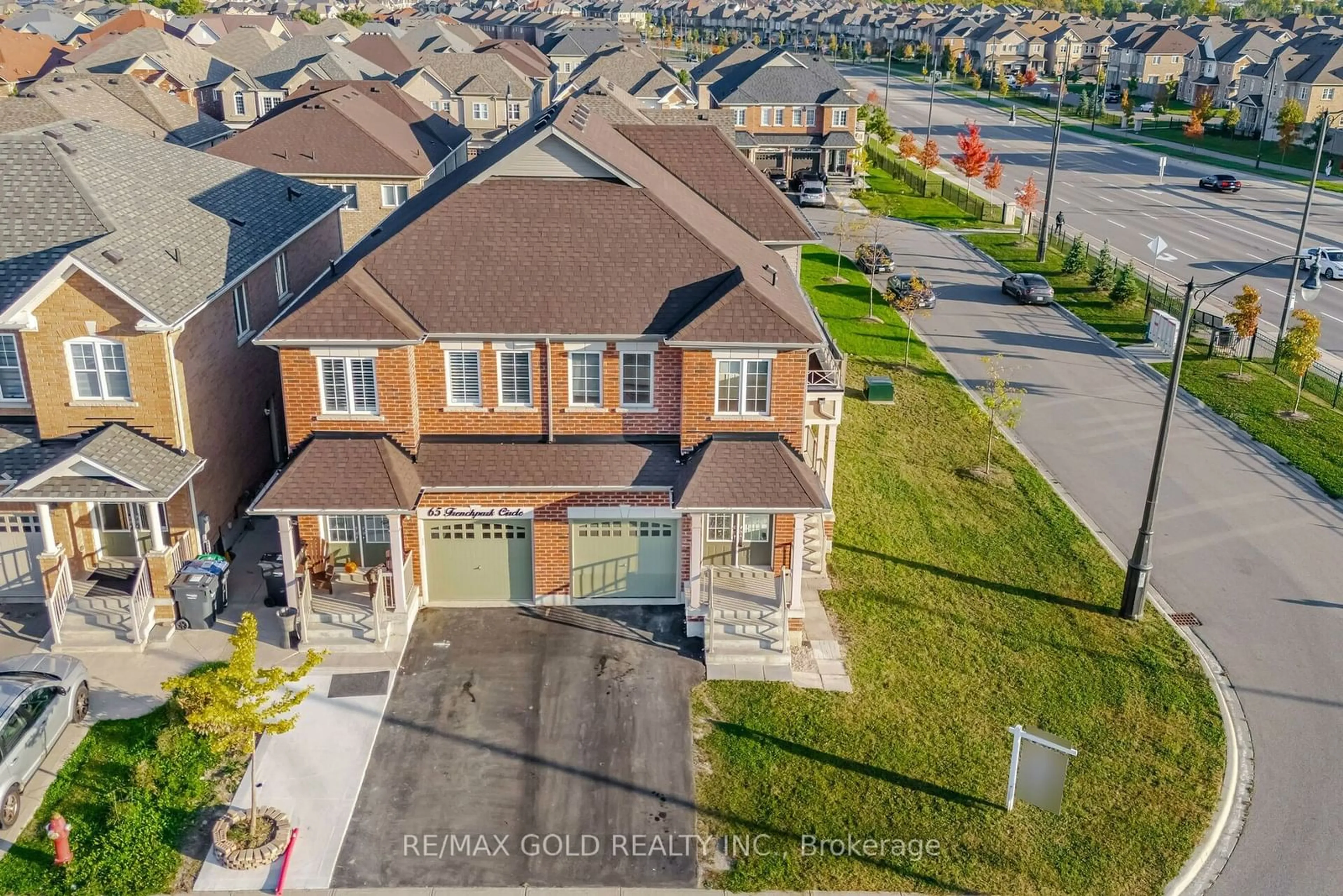 A pic from exterior of the house or condo, the street view for 63 Frenchpark Circ, Brampton Ontario L6X 0Y6