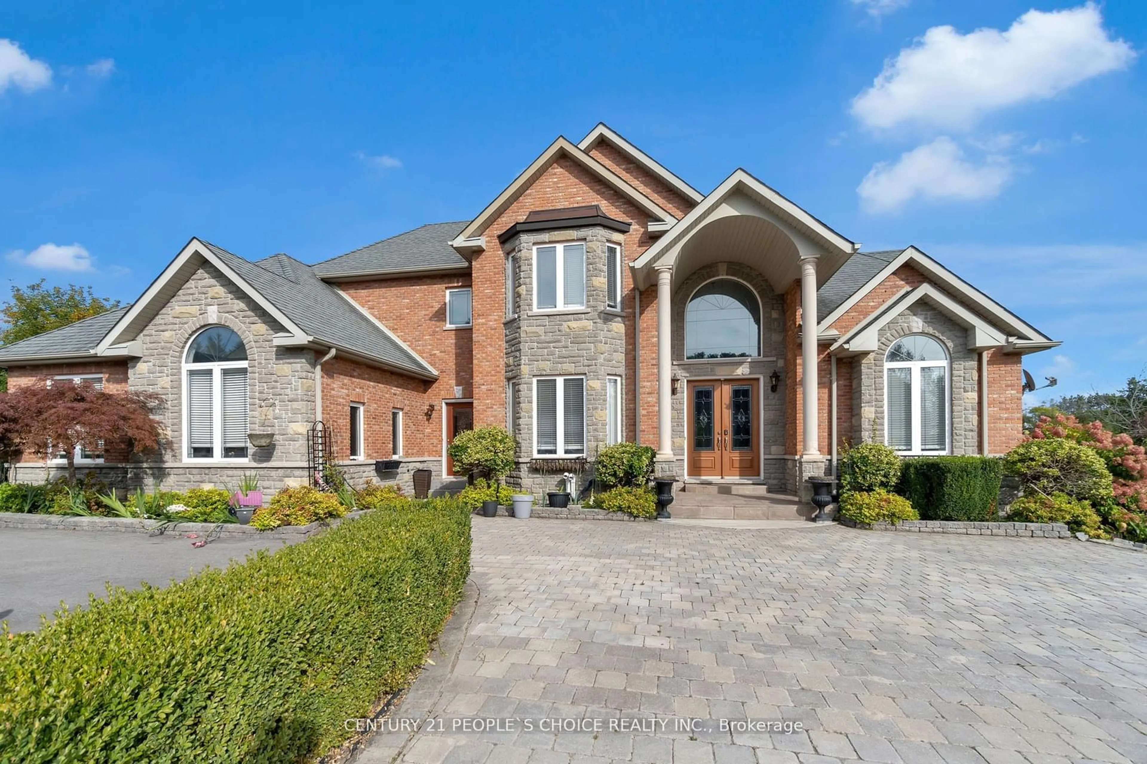 Home with brick exterior material for 3 Valley Hill Dr, Caledon Ontario L7E 0B8