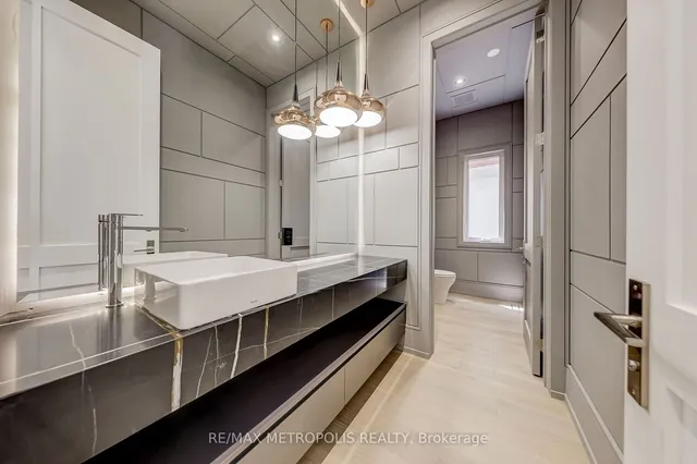 Additional property image - 12 Bearwood Dr