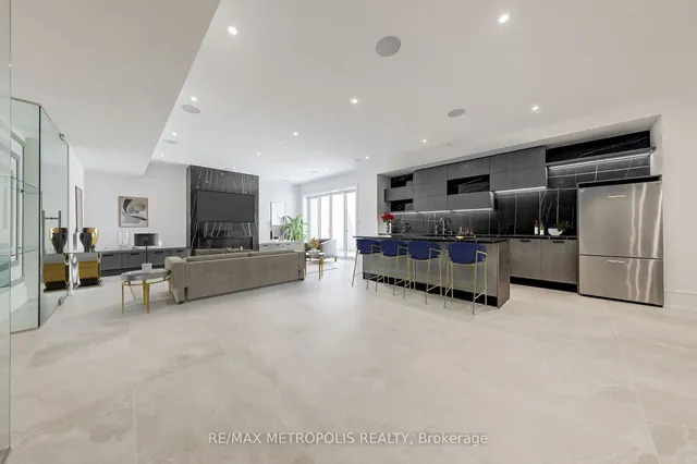 Additional property image - 12 Bearwood Dr
