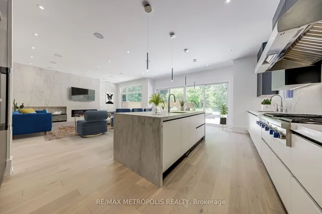 Additional property image - 12 Bearwood Dr