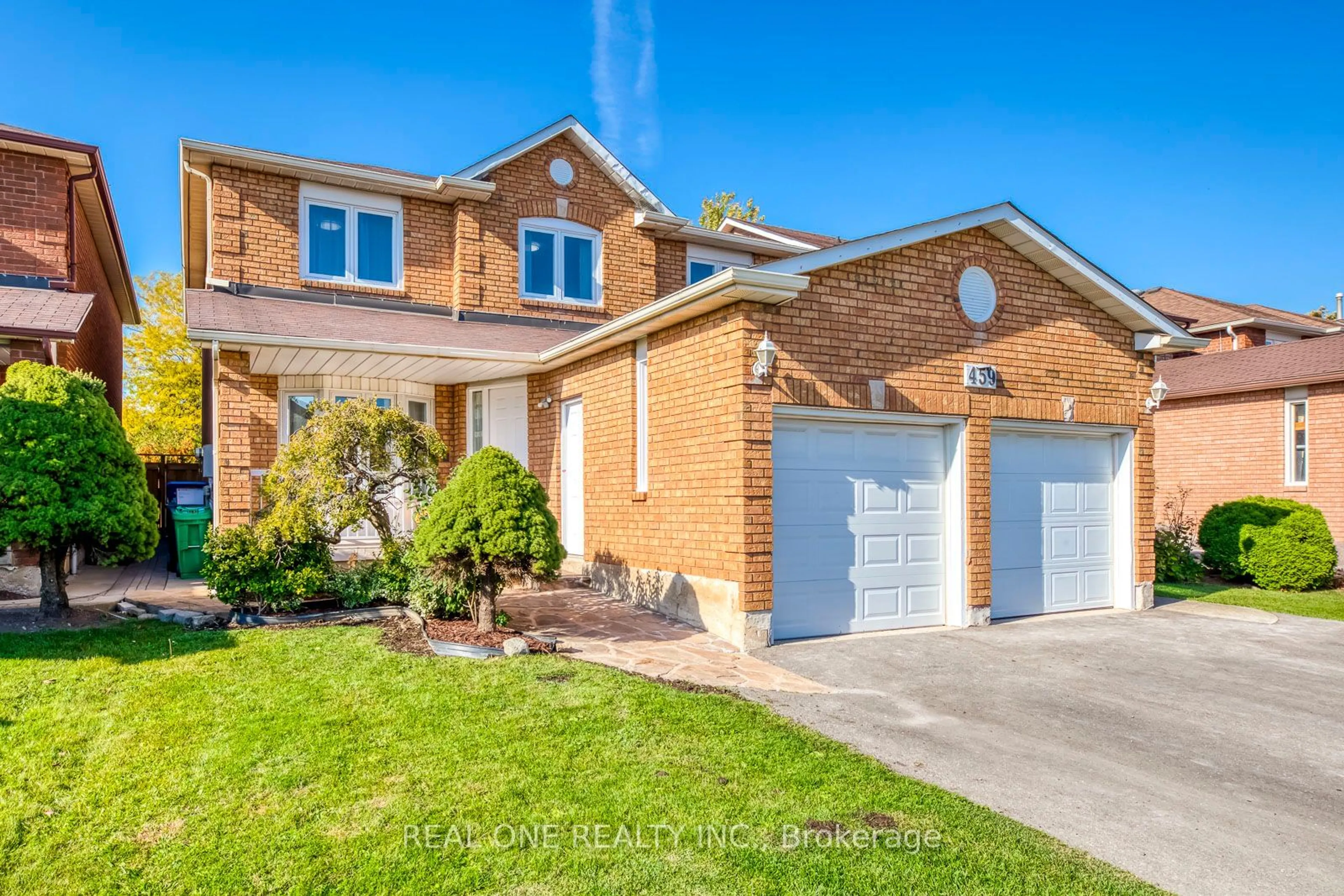 Frontside or backside of a home, cottage for 459 Ceremonial Dr, Mississauga Ontario L5R 2S6