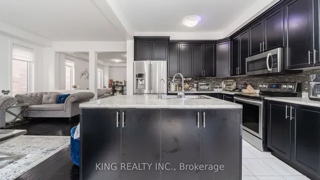 Additional property image - 22 Exhibition Cres