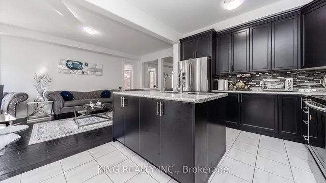 Additional property image - 22 Exhibition Cres