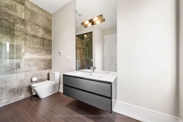 Additional property image - 67 Lake Promenade
