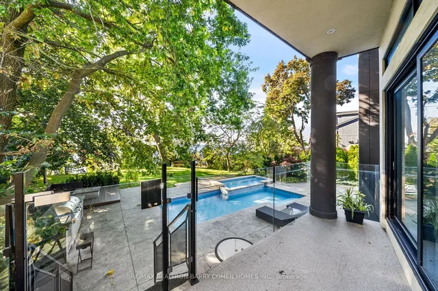 Additional property image - 67 Lake Promenade