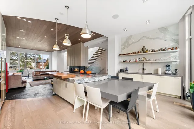 Additional property image - 67 Lake Promenade