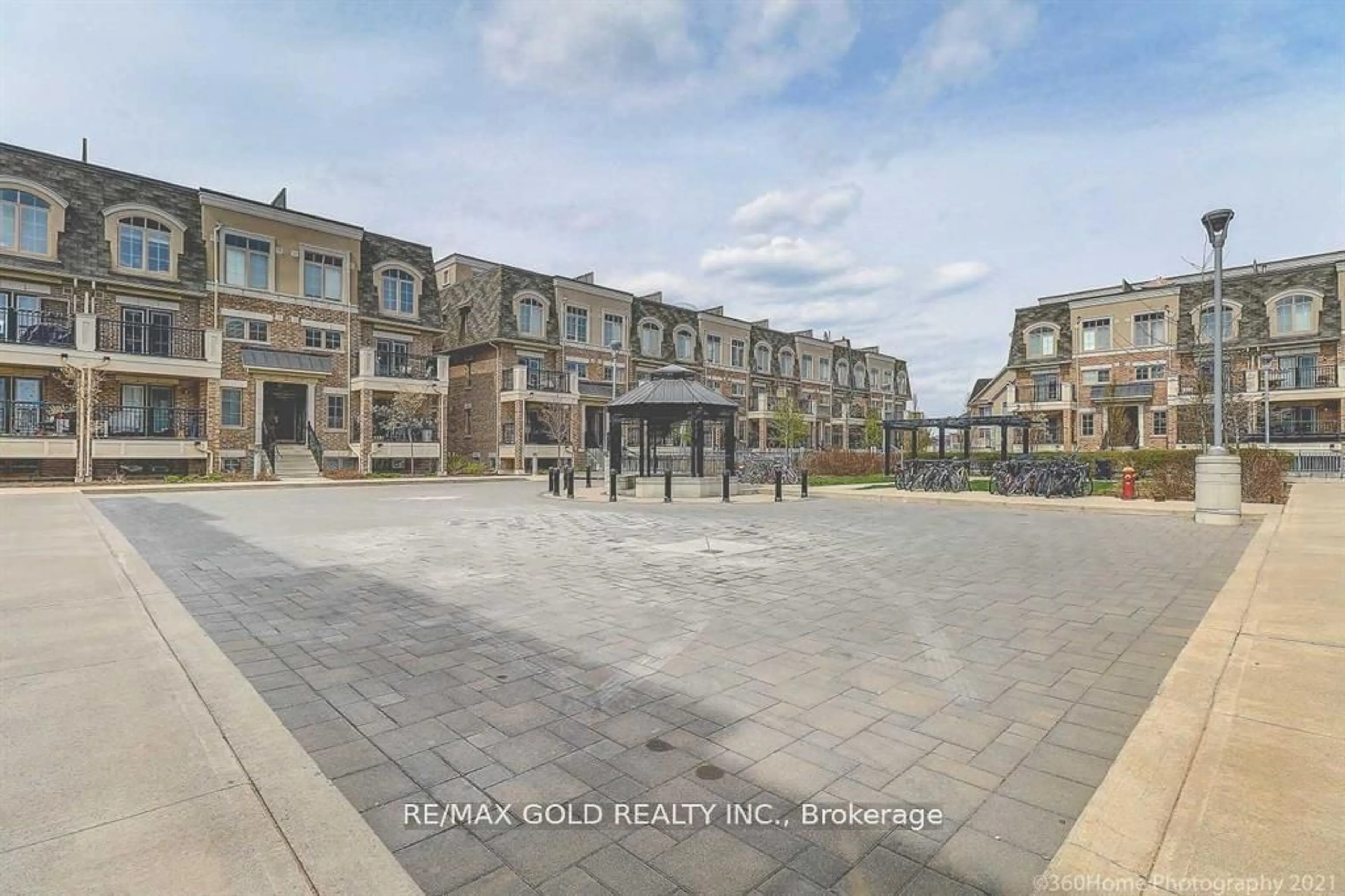 A pic from exterior of the house or condo, the street view for 2441 Greenwich Dr #70, Oakville Ontario L6M 0S3