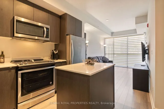 Additional property image - 5240 Dundas St Unit B201