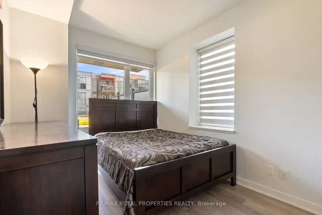 Additional property image - 5240 Dundas St Unit B201