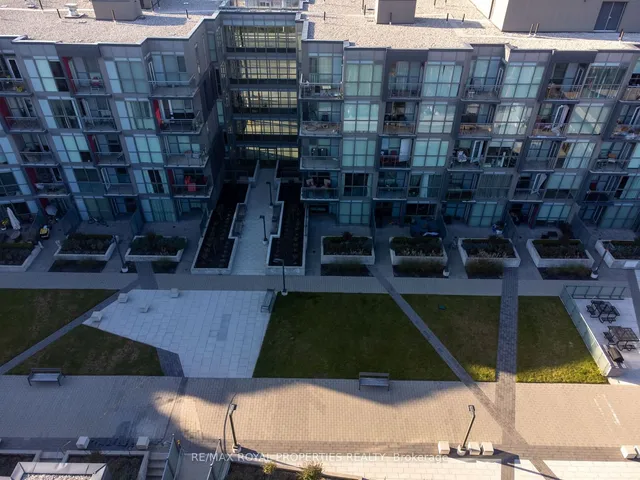 Additional property image - 5240 Dundas St Unit B201